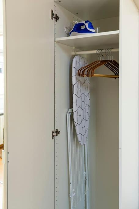 Appartamento Savoir-vivre In Unserer Zentralen Balkonwohnung *